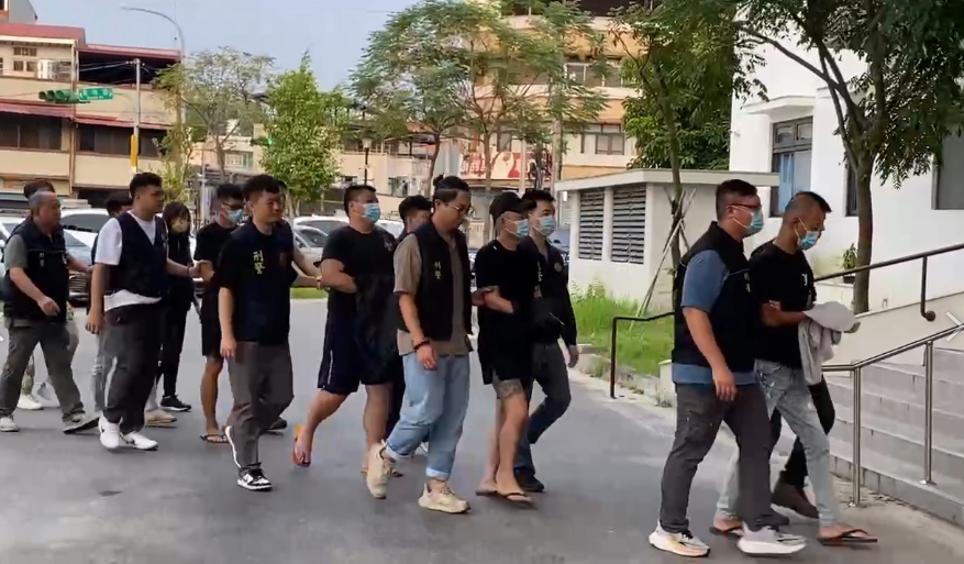喬債糾紛？南投惡煞擄人不成　開車撞斷受害人雙腿