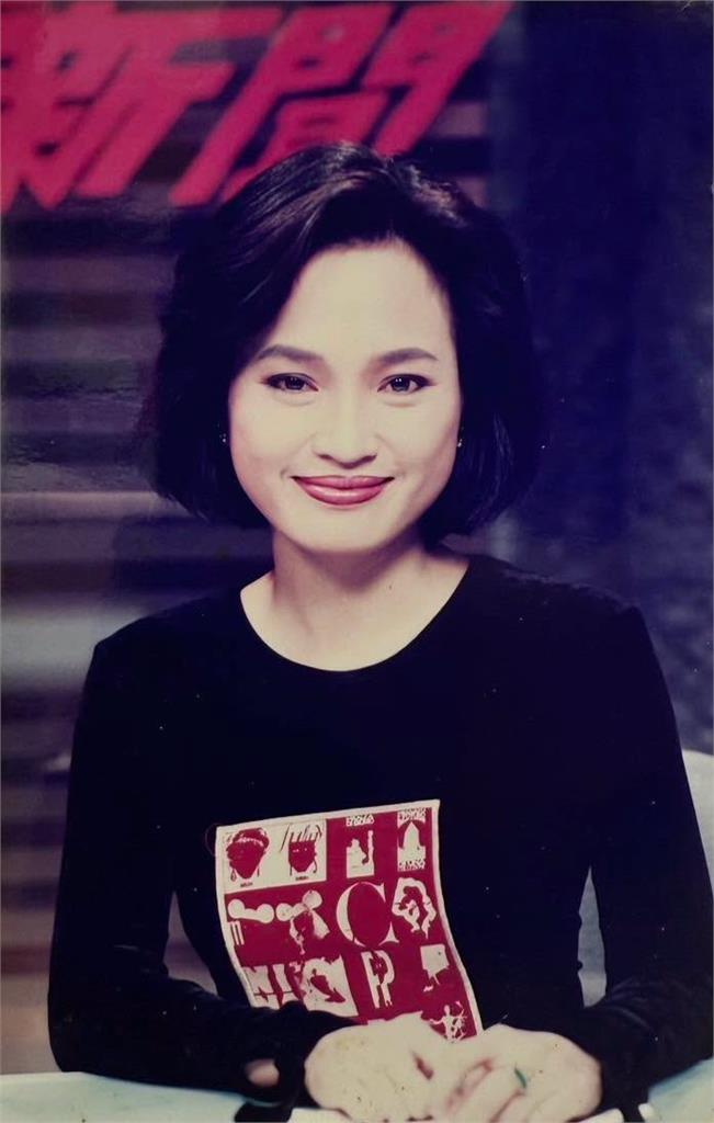 柯志恩曾是主播「1大咖女星」是後輩！青澀嫩照出土　網驚：以為是沈春華…