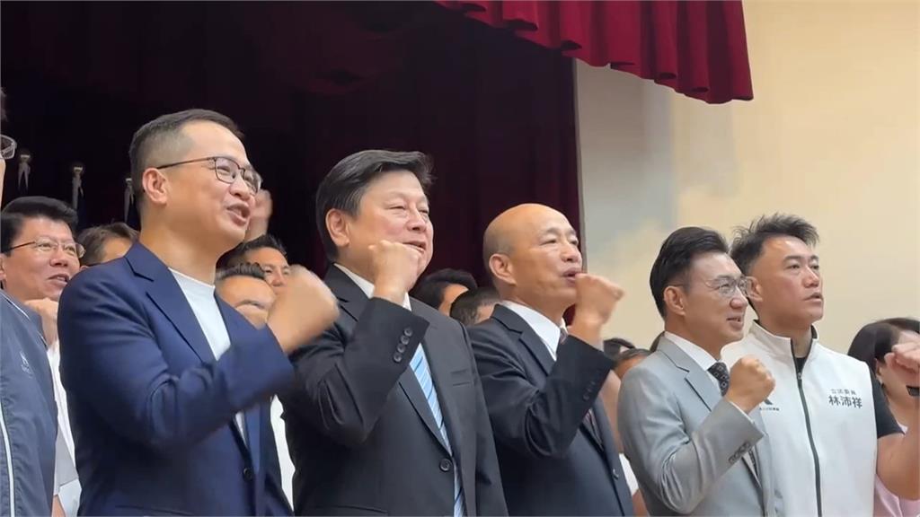 藍選將憂「翁曉玲帶壞選情」？　傳傅崐萁曾致電要求閉嘴