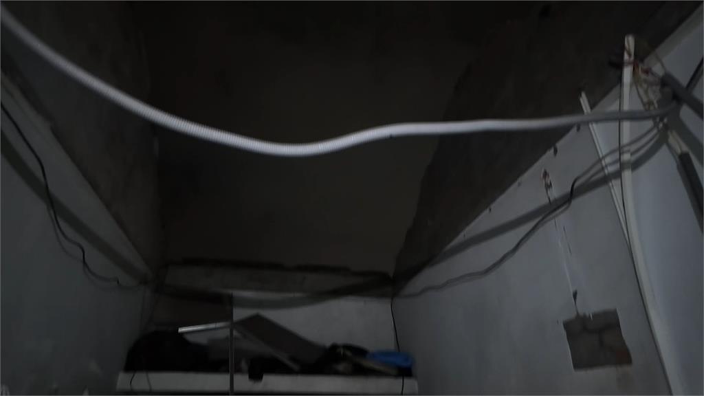 康芮颱風/北市民宅屋頂驚傳遭吹垮! 屋主保護老父母手遭壓傷