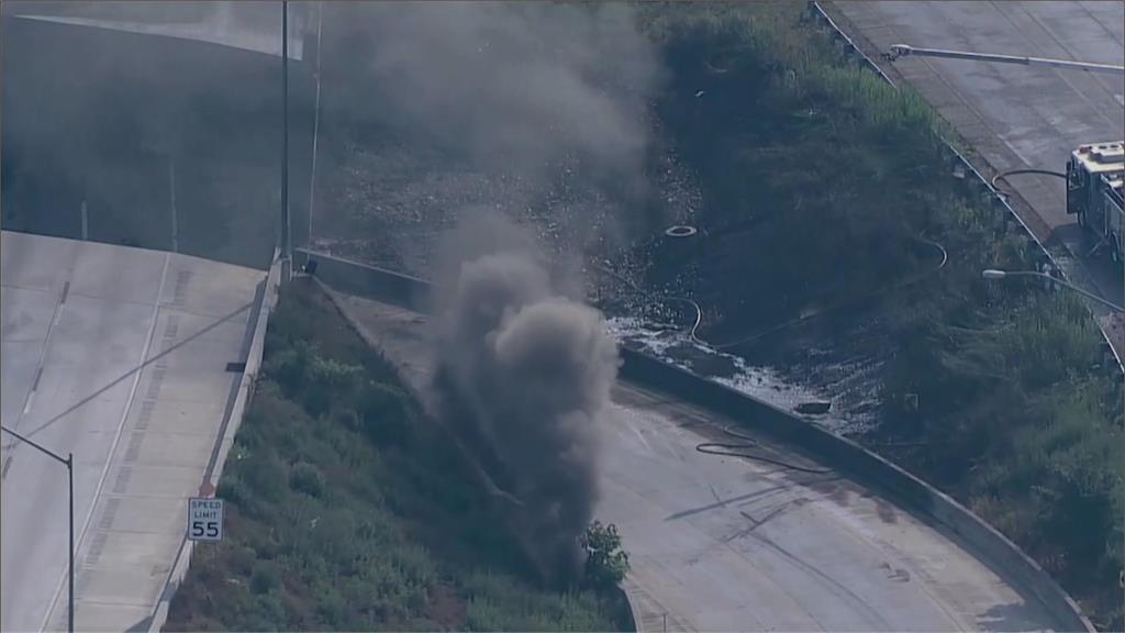 油罐車橋下起火　費城I-95號州際公路部分路段嚴重坍塌