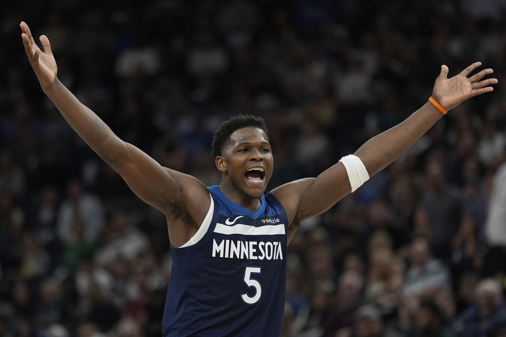 NBA(影)/「蟻人」接受Beasley挑戰 最後一戰砍7顆榮登本季3分球王