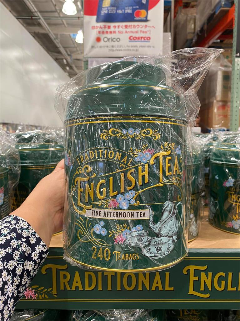 「骨灰罈紅茶」限定色這裡買！翡翠祖母綠瓶身曝光…網虧：老佛爺等級