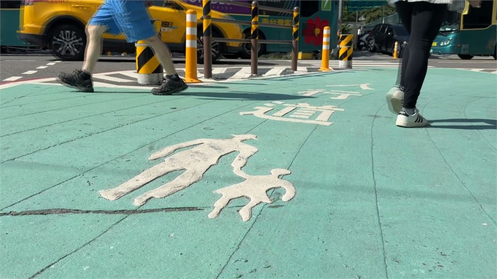 高雄市劃設標線型人行道　落實「人車區隔」事故減少25%