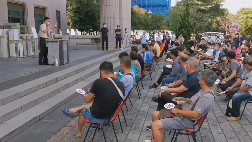 嘉檢破十億大麻案 89台知名冷氣標售吸近百人