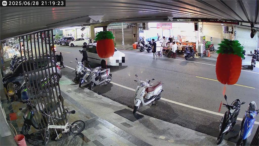 台南永康鬥毆! 停車糾紛爆全武行 2大學生遭壓制1人骨折