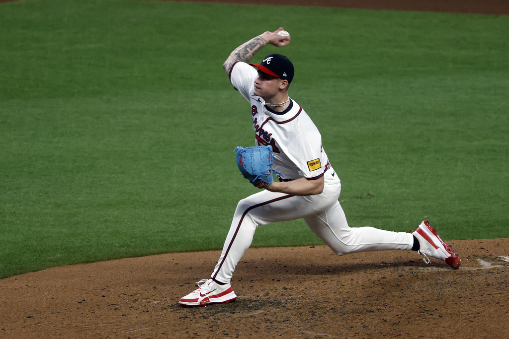 MLB(影)/兩菜鳥球員命運大不同 勇士投手差點無安打紅人外野手撞斷手