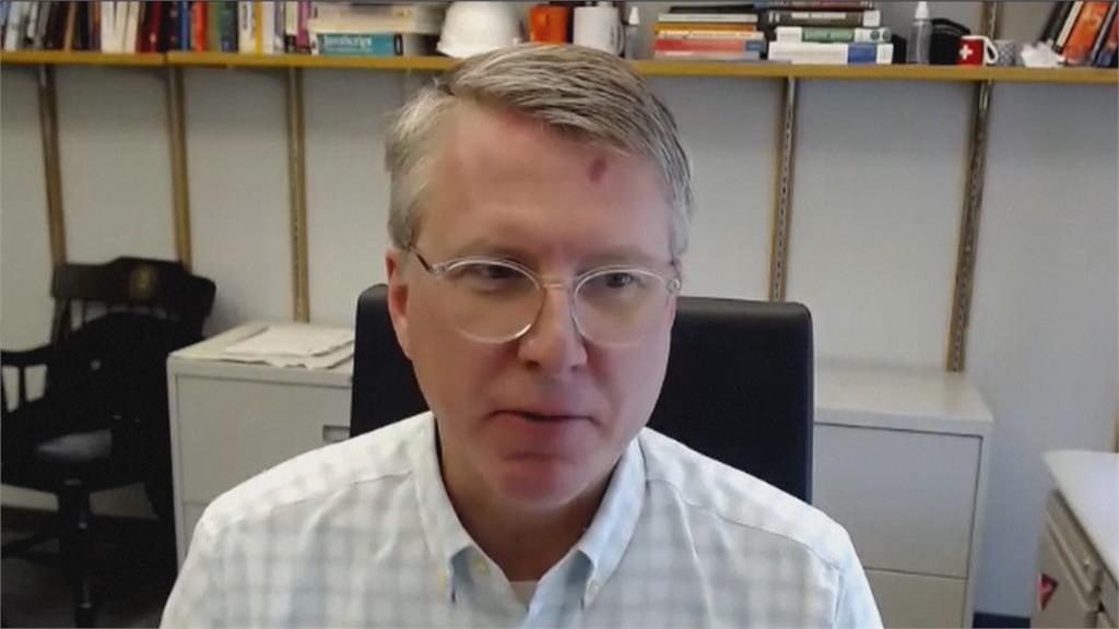 美、以猛轟伊朗石油設施 有毒化學物質飄散 影響健康