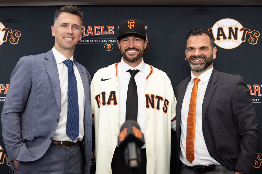 MLB/巨人新總教練無職棒經驗「越級打怪」惹議! 前冠軍教頭用「侮辱」字眼批評