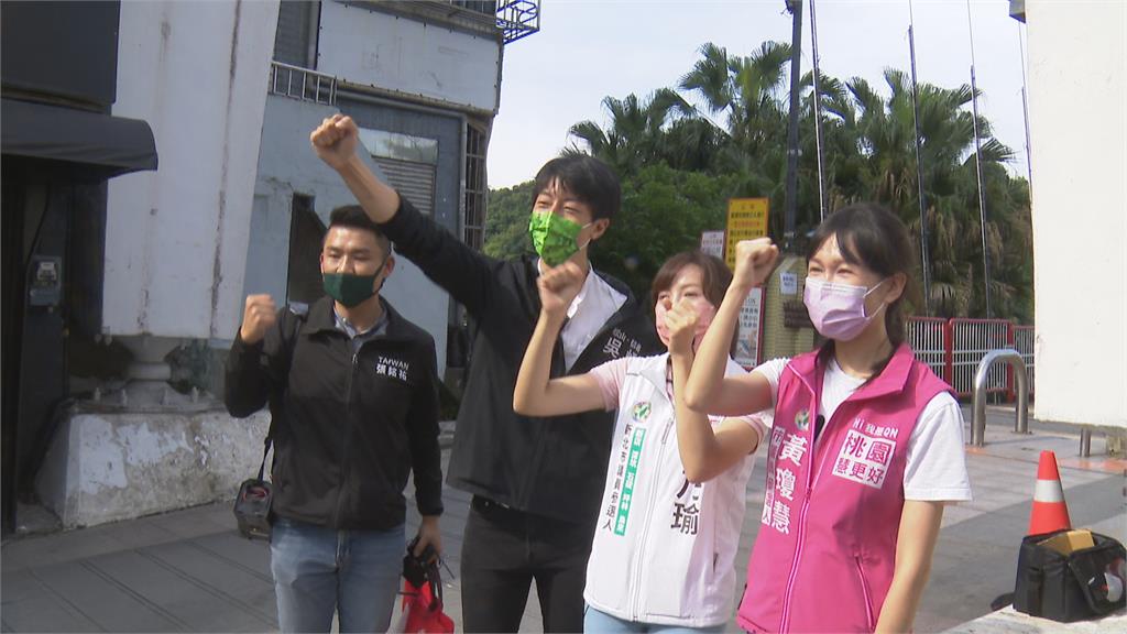 高顏值催票! 吳崢、黃瓊慧跨縣市挺陳乃瑜