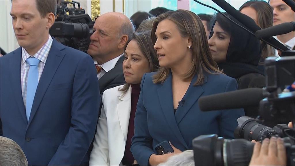 川普再度跟媒體槓上　當眾飆罵記者「小豬、假新聞」