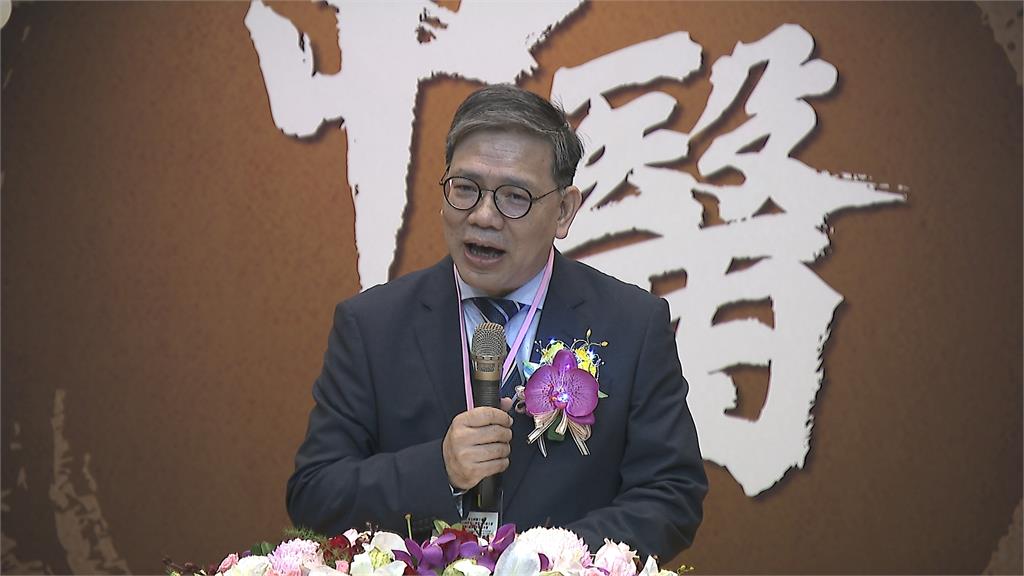 蔡總統祝「國醫節快樂」 理事長:最挺中醫師的總統