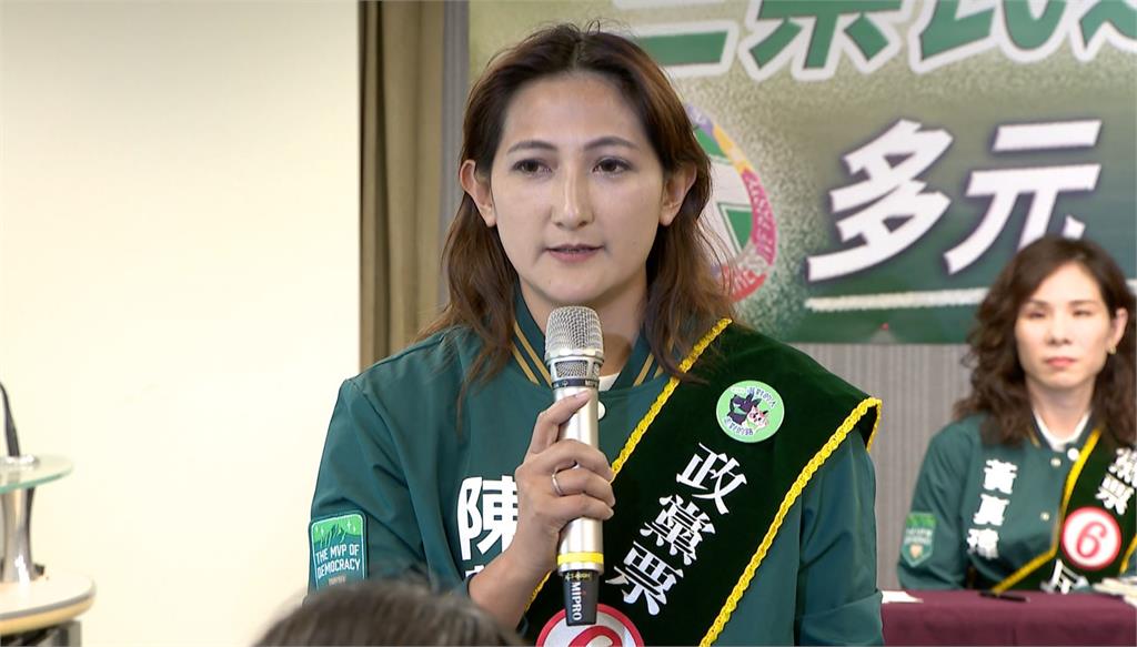柯文哲爆歧視原民言論 吳欣盈學歷爭議喊要查「Go ahead」