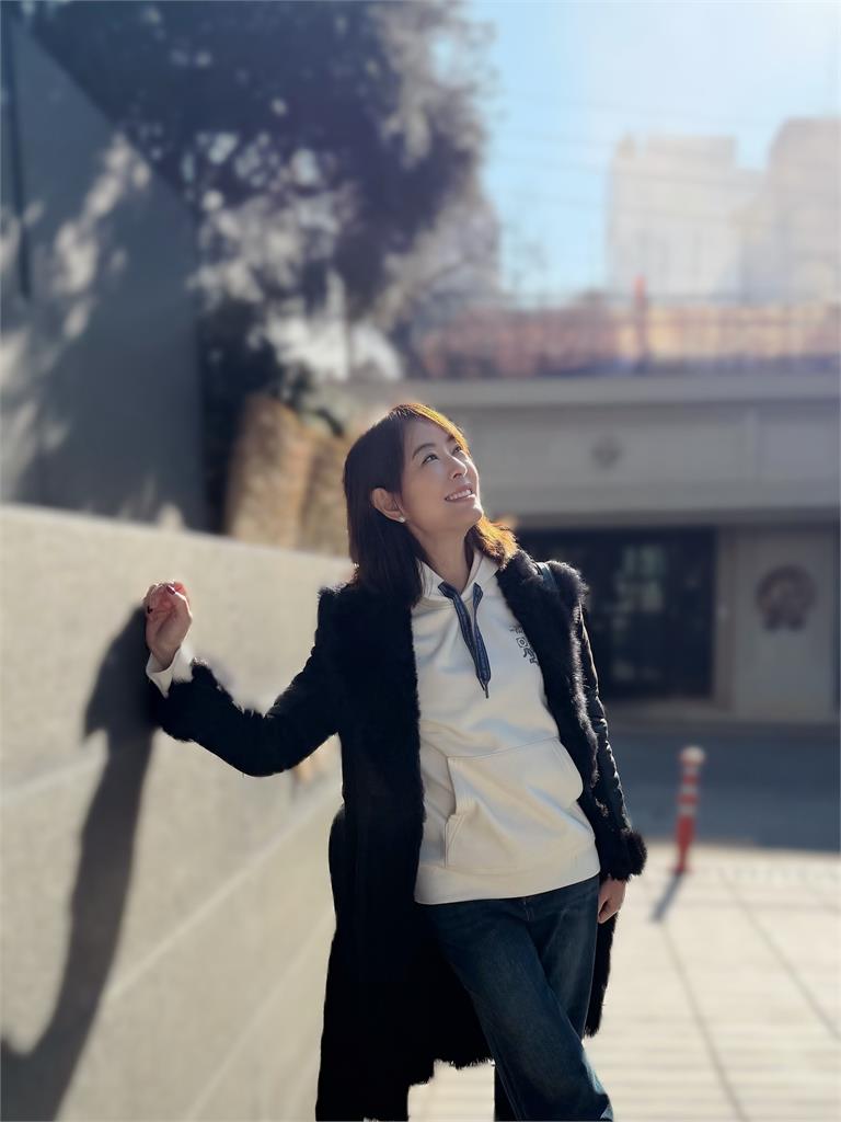 賈永婕碰「林宅血案議題」被狂問公關Team在哪！提1真實情況：我是自由的