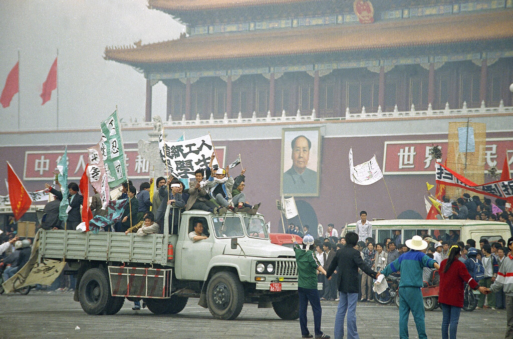 中國64天安門事件37週年！王丹嘆台灣人和當年受難者面對「同個敵人」