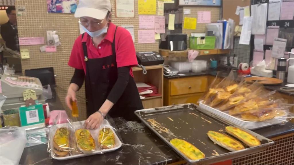 杜拜巧克力Q餅「改包科學麵」 店家狂收負評:開放退費