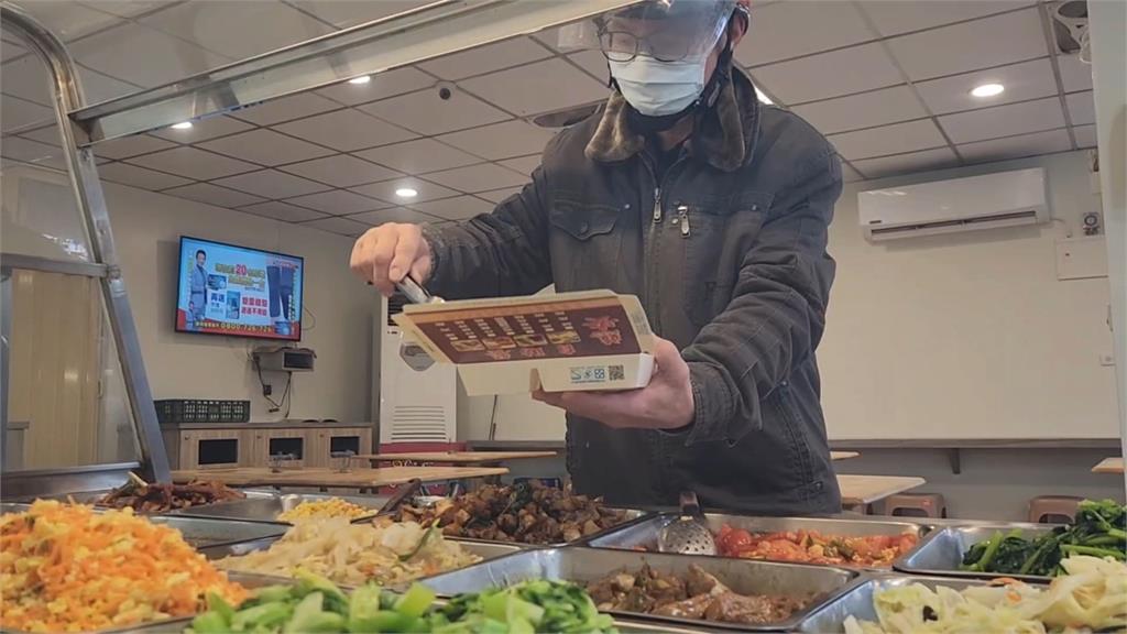 通膨救星!花蓮超大雞腿便當 一份只賣70元超佛心