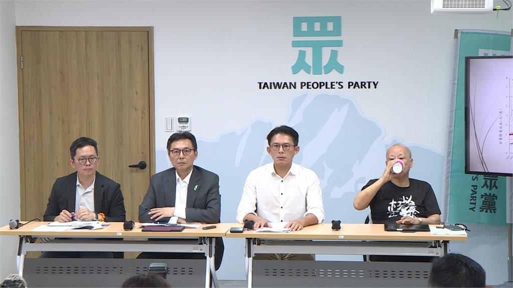 曝新北大巨蛋選址條件挨轟! 李四川稱"批評者連碰都沒碰過"