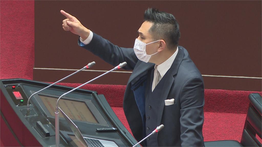 馬政府時期也有過3件? 故宮文物破損藍委卻無視