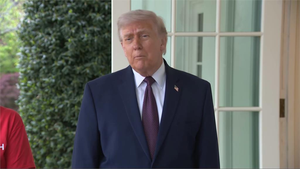 川普「反封鎖」伊朗港口稱對方想求和　傳雙方16號再度談判