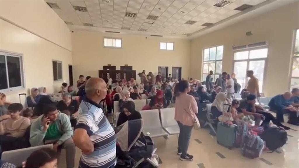結束28天逃難旅程　CNN加薩記者成功帶家人抵埃及