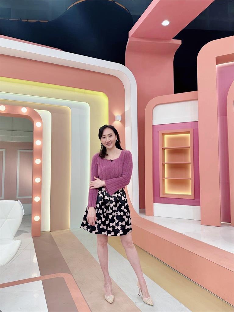 Julie婚後出門不想打扮!陽帆與兒女大肆嫌棄