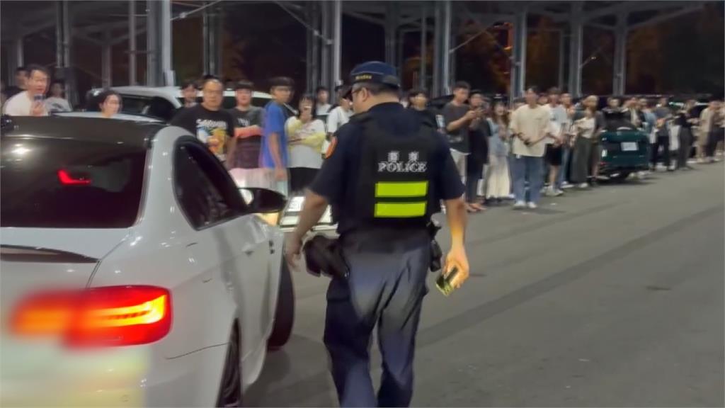 國三南投休息站現車聚亂象　改裝車拉轉砲管猛炸噪音擾民