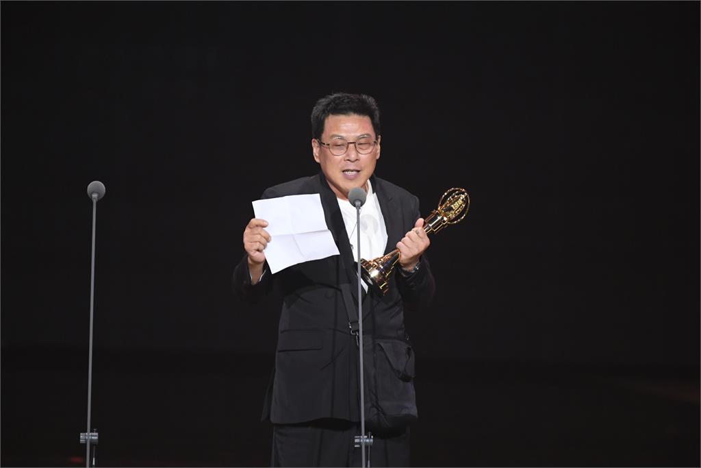 金鐘59/吳慷仁《有生之年》奪視帝!缺席仍感性喊話:我是幸福的