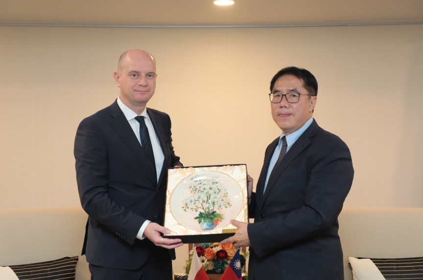 新任波蘭駐台代表拜會黃偉哲 共盼交流帶動台波發展