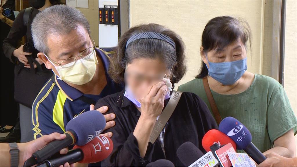 快新聞/土城家暴男當街狠砍妻、小姨子 父母痛哭失聲控「保護令沒用」:應用電子腳鐐