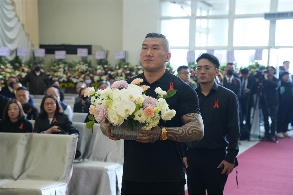 快新聞／傳柯家人婉拒總統府弔唁、未擺賴清德花籃　民眾黨這樣回應