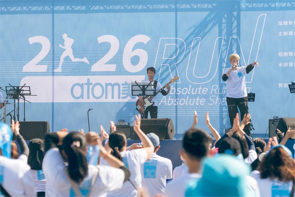 十年不間斷的善意　公益路跑將資源送進全台30所校園