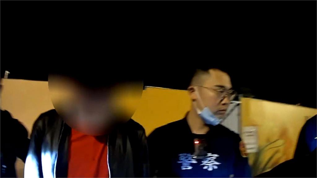 失聯移工騎車沒開燈被攔查 拔腿跑給警追仍狼狽落網