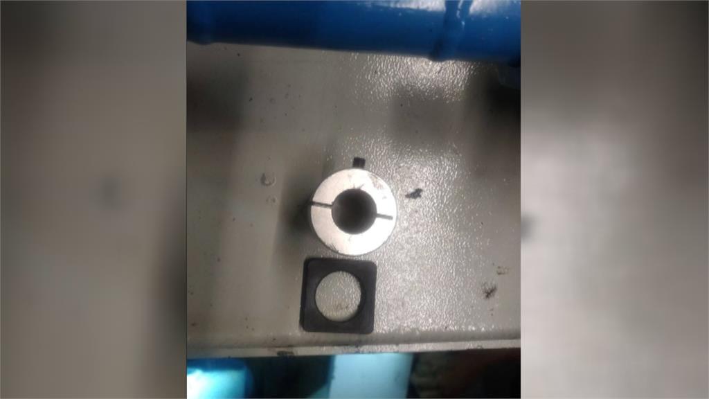高雄大港橋旋轉二度故障！　「連軸器斷裂」遊客無奈繞路