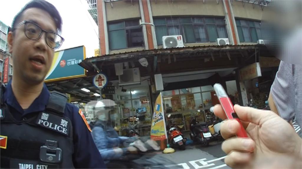 違停等朋友遭攔檢! 新北男子當場被抓「持毒又毒駕」