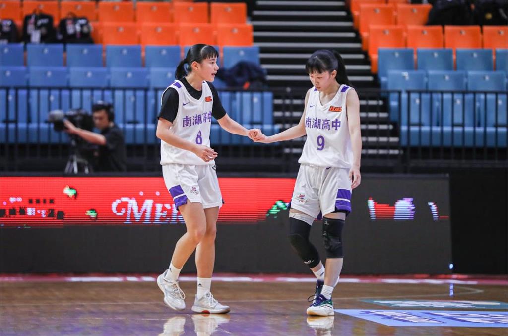 HBL(影)/女生組預賽屏東開打! 金甌女中首戰61:57險勝永平高中