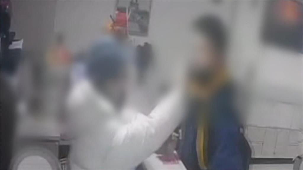 不滿退房被加收超時費用 男房客大鬧飯店「下場慘了」