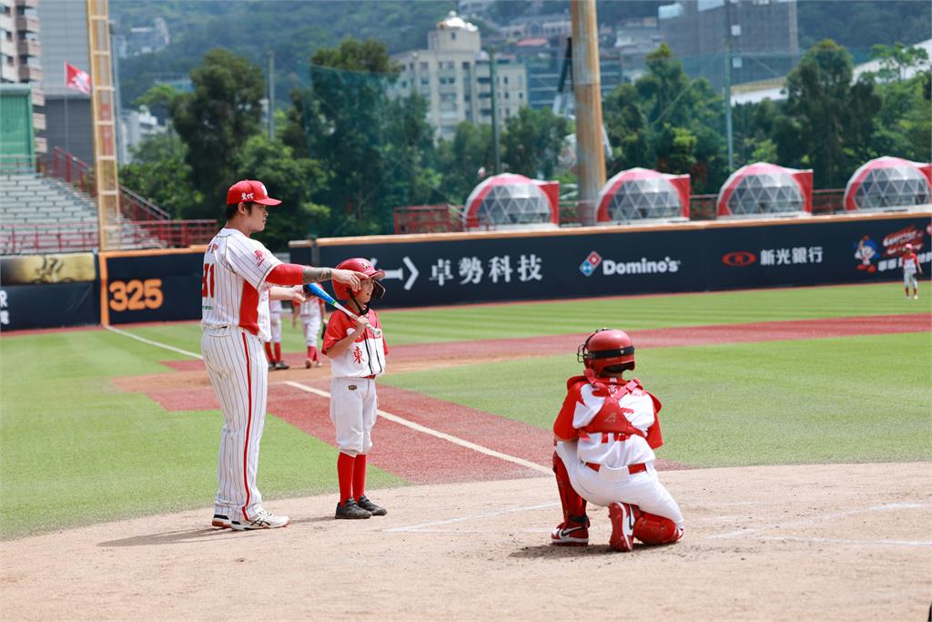 中職(影)/換個位子,從心開始!「大師兄」林智勝退役後將迎來「這全新身分」