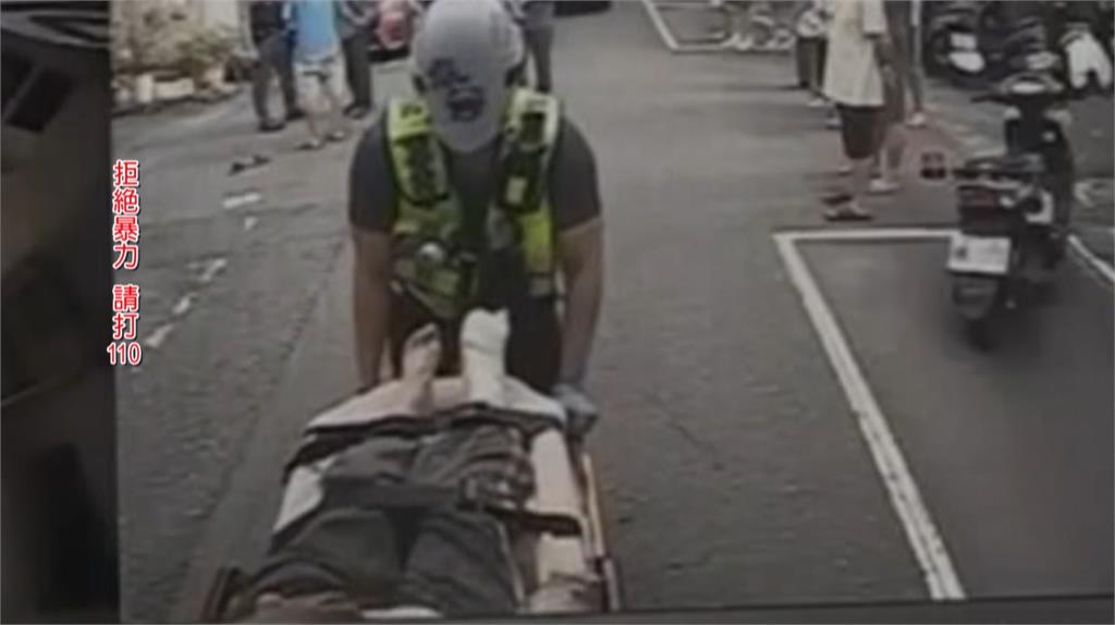 驚悚！苗栗男子持刀砍傷姑姑　反鎖房內警破門逮人