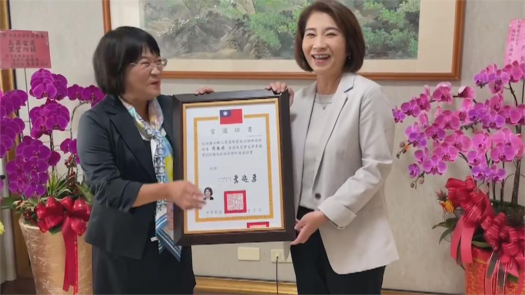 成屏東首位女縣長　周春米百日新政重點成立「長照處」