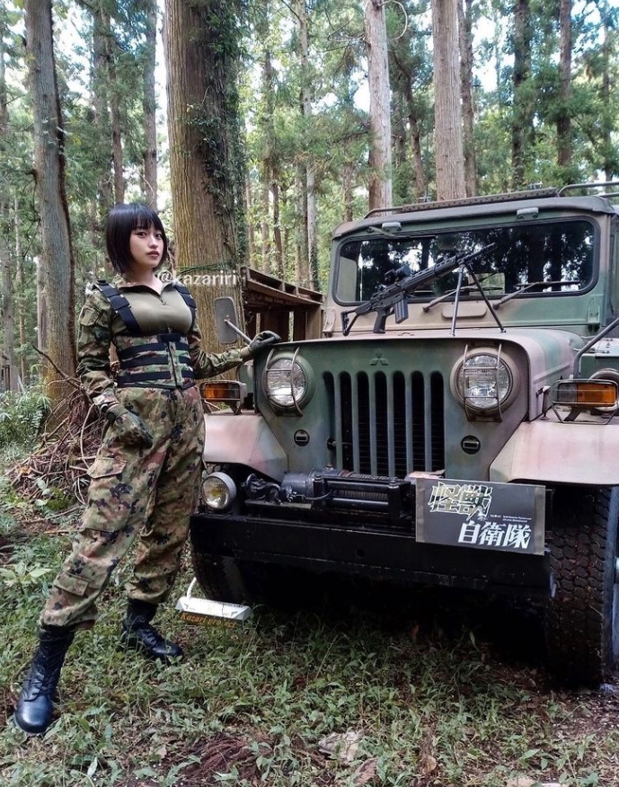 她自衛隊退役變身軍武網紅 「美到令人恐懼」夢想軍車環遊日本!