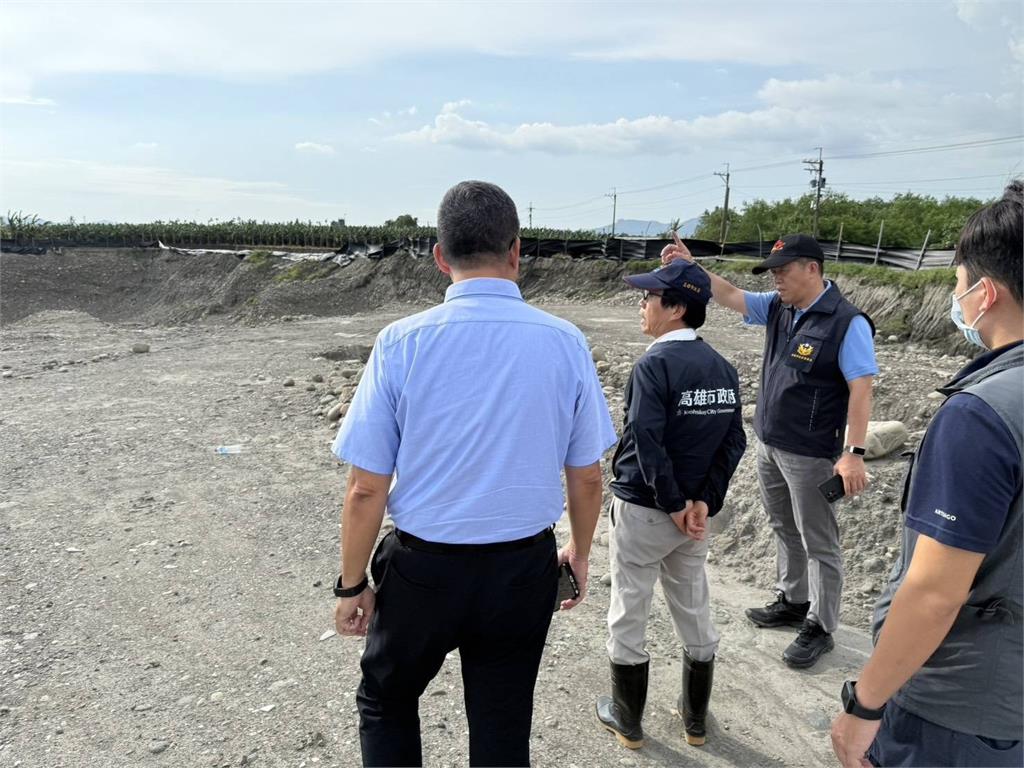 快新聞/驚!美濃農地遭盜採「挖出天坑」 高市府地毯式巡查出手重罰