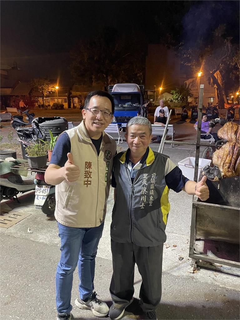 鎮東里元宵節晚會 里長連續28年自掏腰包