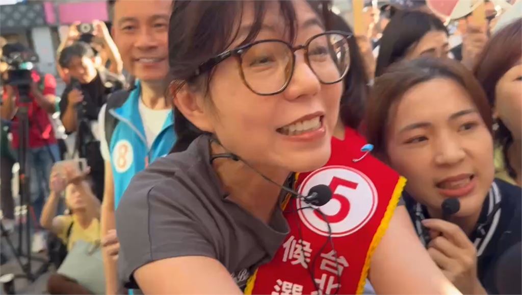 快新聞／蔣競辦攝影師撞飛《民視》記者！石舫亘掃街「態度大轉變」畫面曝