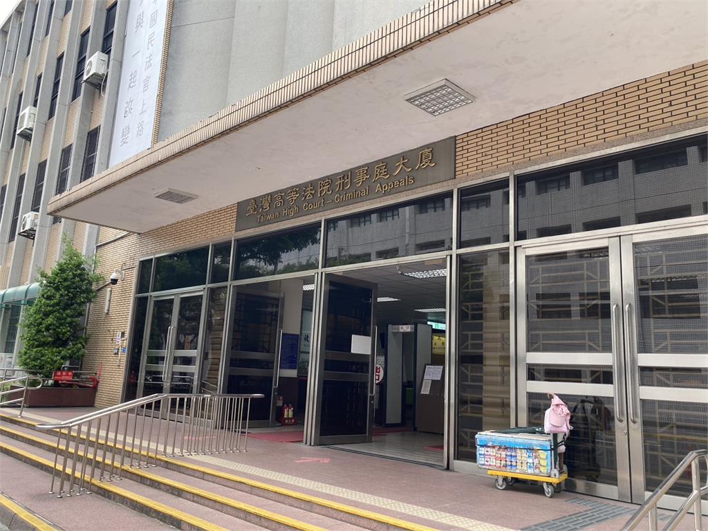 快新聞/海陸退伍「背包狂人」縱火被羈押 辯「早買機票飛尼泊爾」求交保