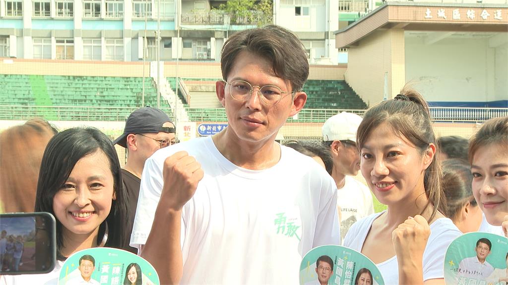黃光芹「疑館挺中」館長直播開噴 黃國昌緩頰:彼此都有表達空間