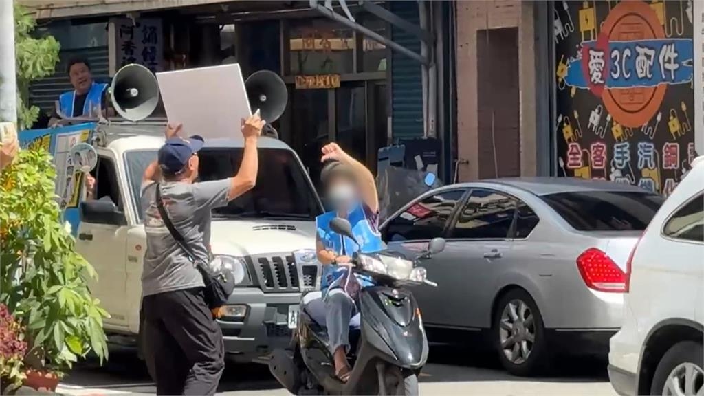 狹路相逢！　韓國瑜挺游顥車隊掃街 　比雙讚回應罷團舉牌