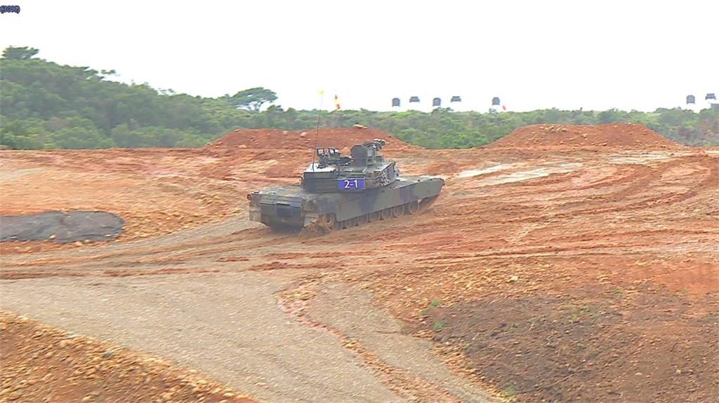 「地表最強」M1A2T首次實彈射擊　賴總統親自視導漢光演習