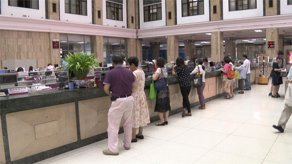 「被中國通緝」退役軍人保險更名遭拒　金管會：中國制裁無納入