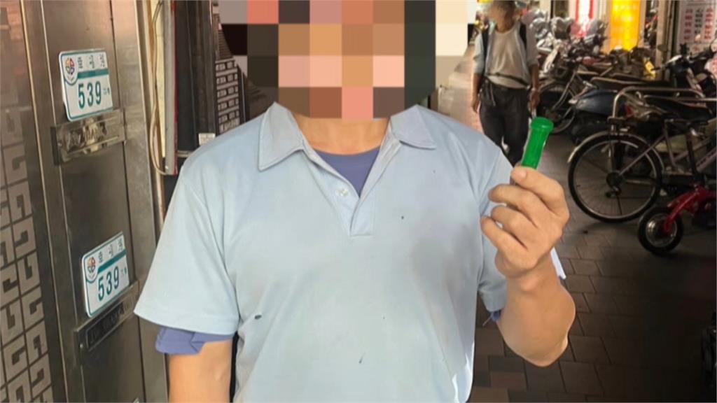 毒蟲騎車搖晃心裡有鬼 遇盤查結巴還全身發抖